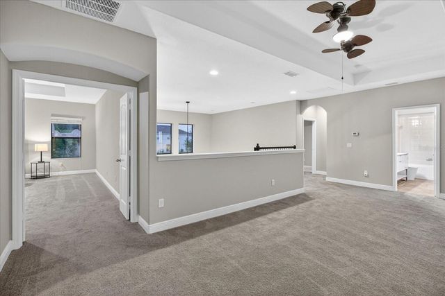 1389 HERITAGE LANDINGS DRIVE, Lakeland, FL 33805