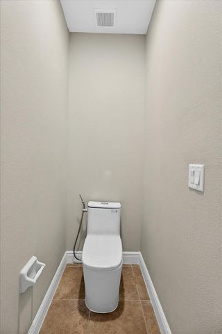 1389 HERITAGE LANDINGS DRIVE, Lakeland, FL 33805