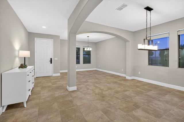 1389 HERITAGE LANDINGS DRIVE, Lakeland, FL 33805