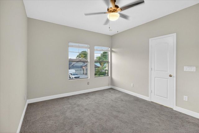 1389 HERITAGE LANDINGS DRIVE, Lakeland, FL 33805