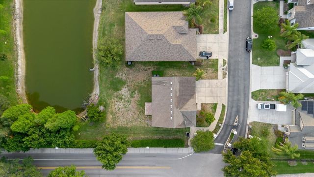 1389 HERITAGE LANDINGS DRIVE, Lakeland, FL 33805