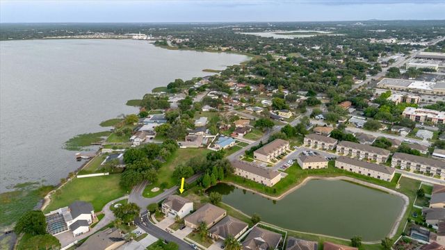 1389 HERITAGE LANDINGS DRIVE, Lakeland, FL 33805