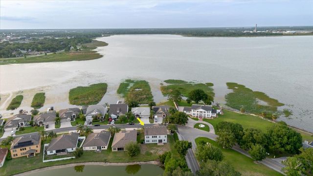 1389 HERITAGE LANDINGS DRIVE, Lakeland, FL 33805