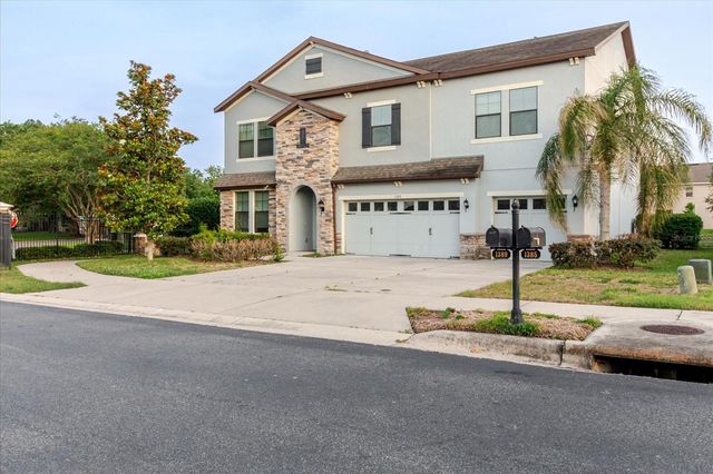 1389 HERITAGE LANDINGS DRIVE, Lakeland, FL 33805
