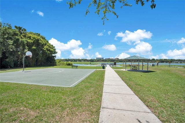 1389 HERITAGE LANDINGS DRIVE, Lakeland, FL 33805
