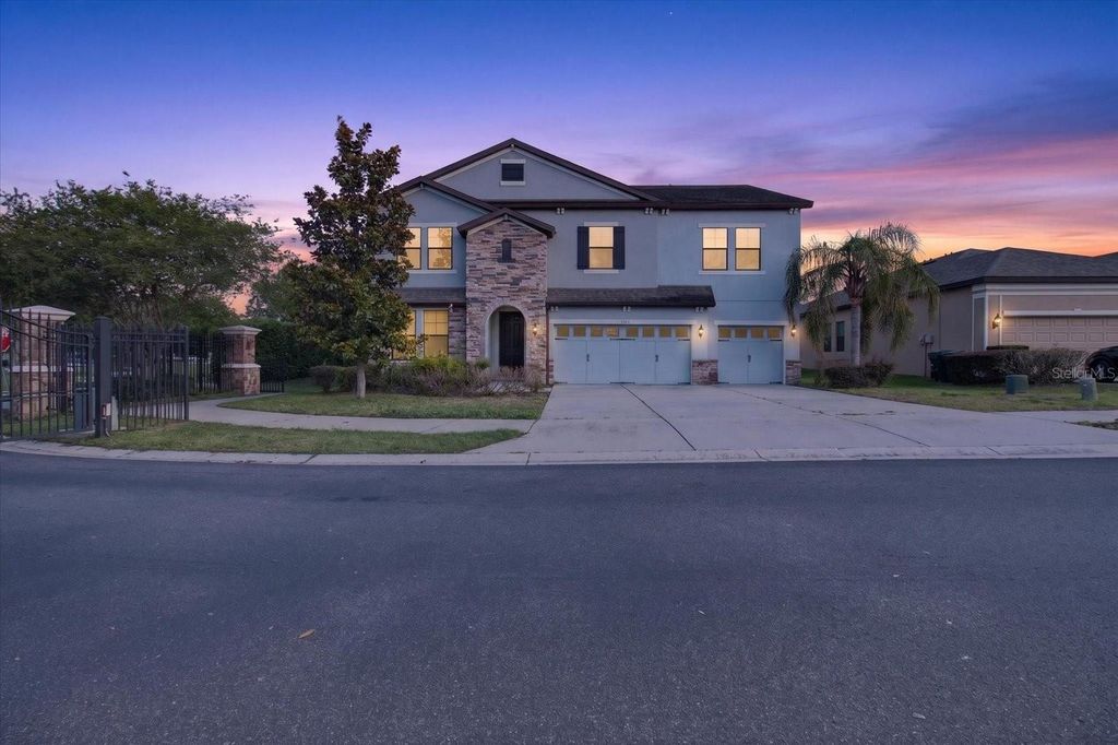 1389 HERITAGE LANDINGS DRIVE, Lakeland, FL 33805