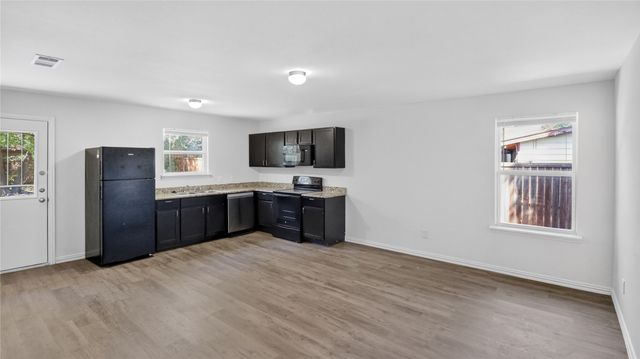 4508 Wiman Drive, Fort Worth, TX 76119