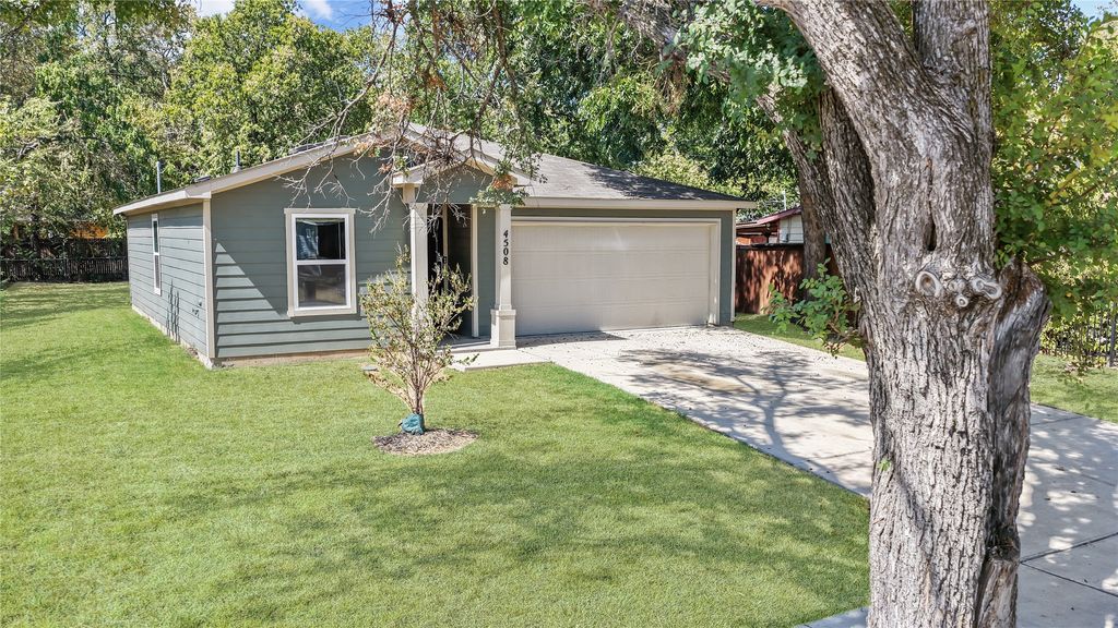 4508 Wiman Drive, Fort Worth, TX 76119