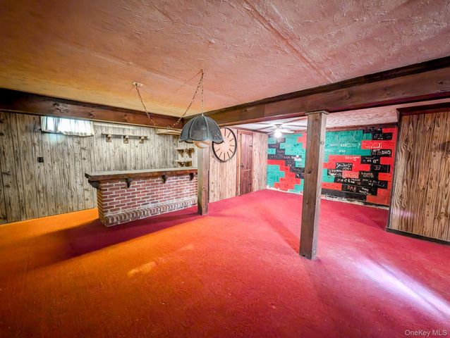 5180 Sound Avenue, Mattituck, NY 11952