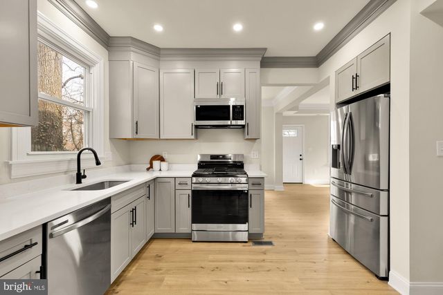 611 ETHAN ALLEN AVE, Takoma Park, MD 20912