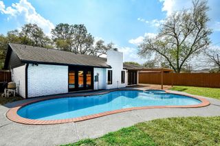 5850 Duxbury Street, Houston, TX 77035