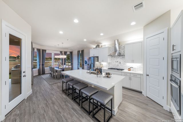 379 Borchers Blvd, New Braunfels, TX 78132