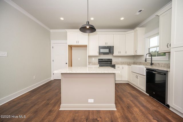 329 Country Club Road, Camden, NC 27921