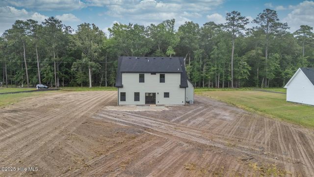 329 Country Club Road, Camden, NC 27921