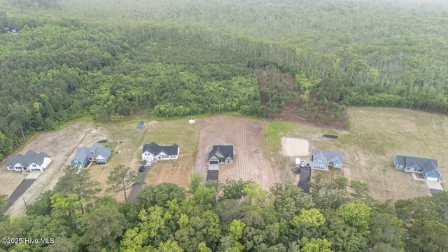 329 Country Club Road, Camden, NC 27921