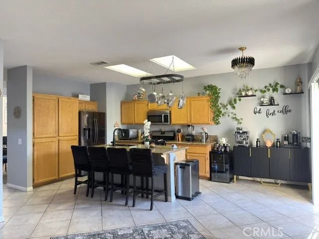 14782 Palm St., Victorville, CA 92394