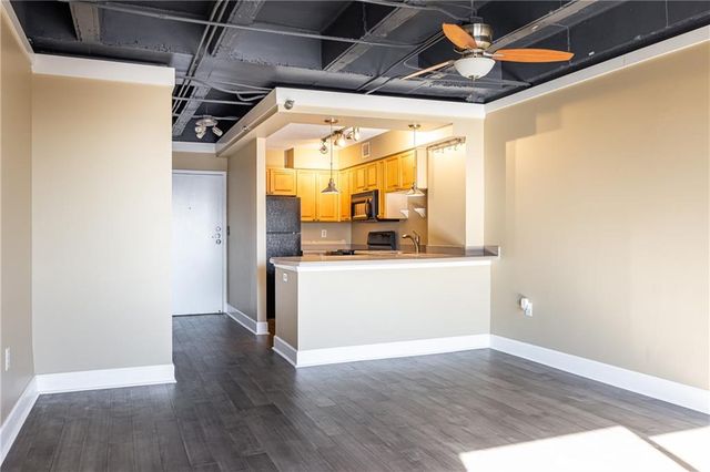 2479 Peachtree Road NE 1010, Atlanta, GA 30305
