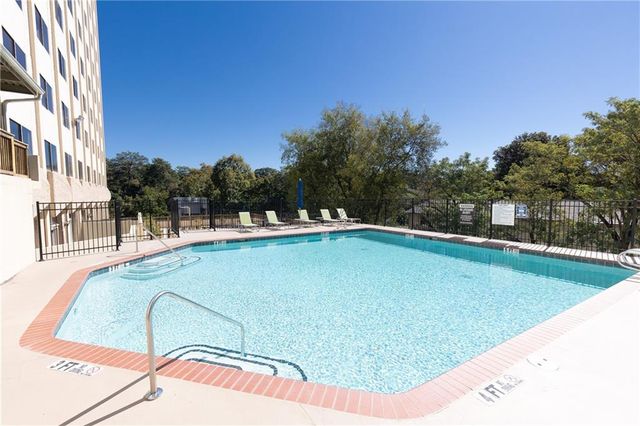 2479 Peachtree Road NE 1010, Atlanta, GA 30305
