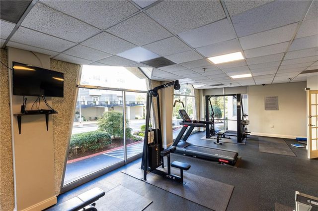 2479 Peachtree Road NE 1010, Atlanta, GA 30305