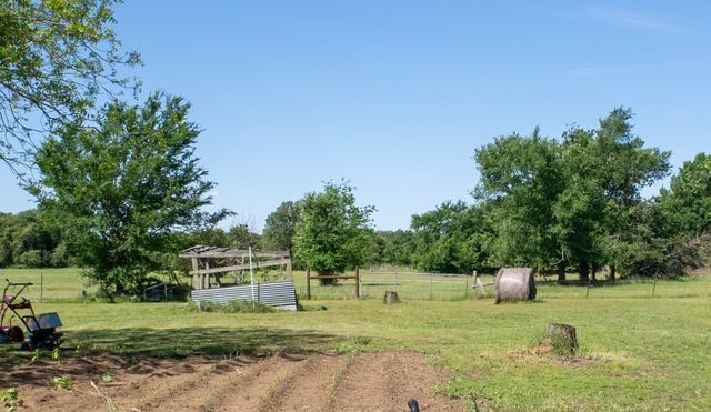 682 Lcr 450, Mexia, TX 76667