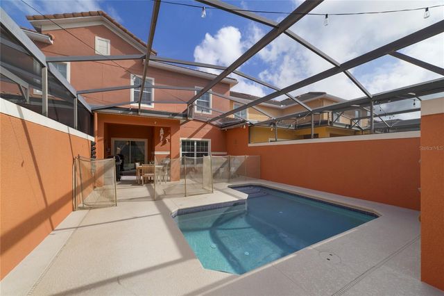 8972 CAT PALM ROAD, Kissimmee, FL 34747
