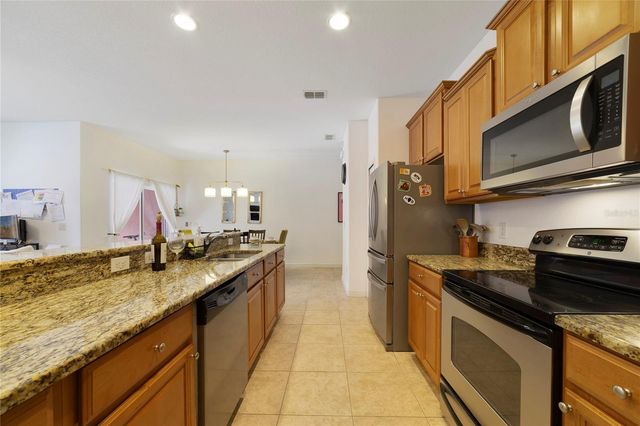8972 CAT PALM ROAD, Kissimmee, FL 34747
