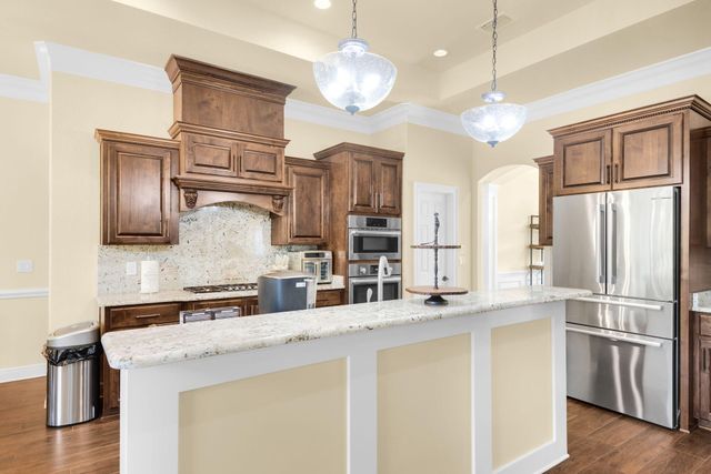 5812 Huntington Creek Boulevard, Pensacola, FL 32526