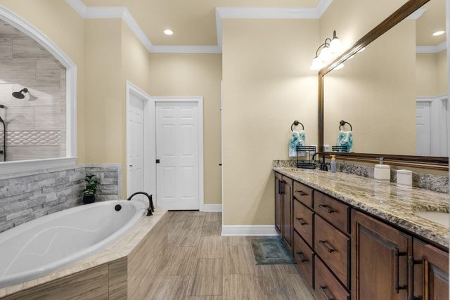 5812 Huntington Creek Boulevard, Pensacola, FL 32526