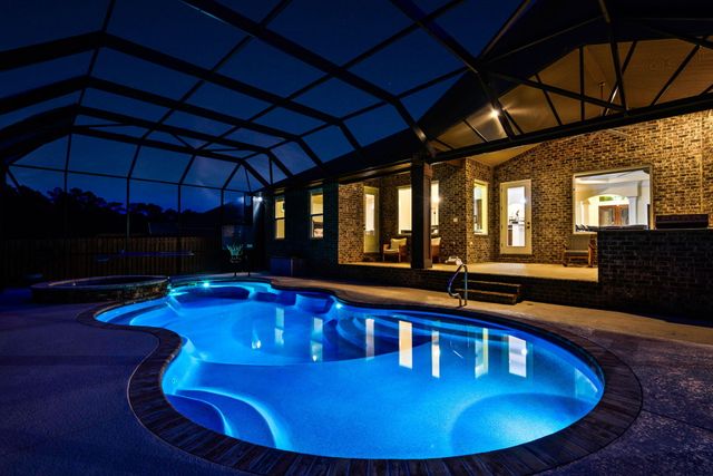 5812 Huntington Creek Boulevard, Pensacola, FL 32526