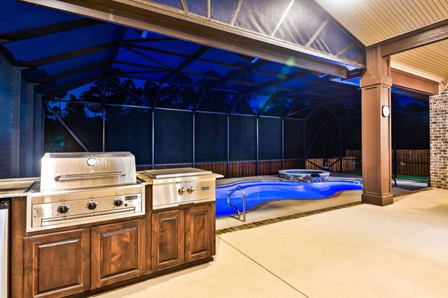 5812 Huntington Creek Boulevard, Pensacola, FL 32526