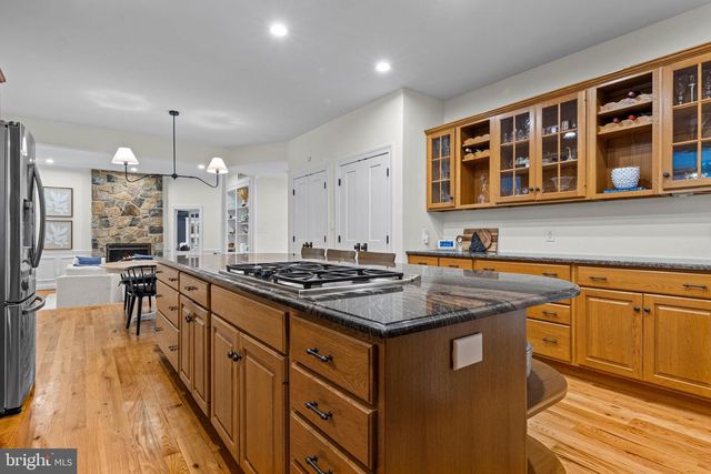 995 BANESWOOD DR, Kennett Square, PA 19348