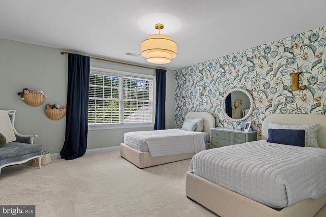 995 BANESWOOD DR, Kennett Square, PA 19348