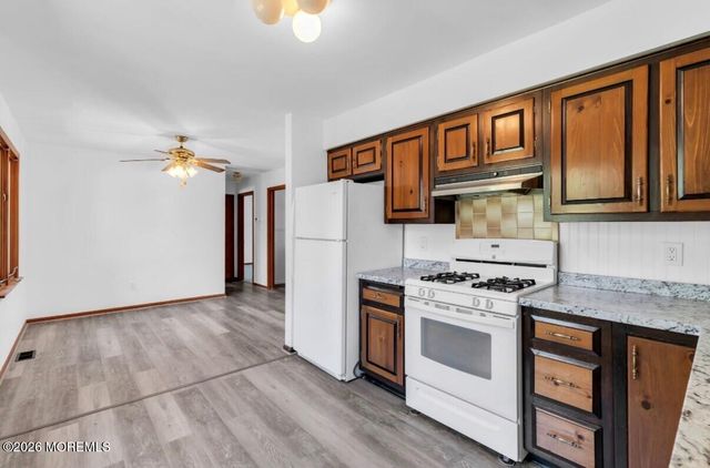 464 Barnacle Road, Forked River, NJ 08731