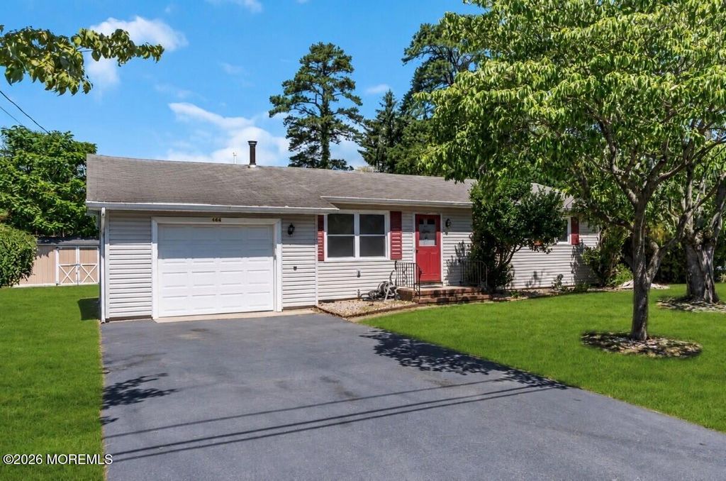 464 Barnacle Road, Forked River, NJ 08731