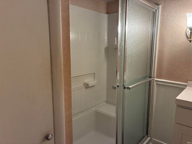 355 W Walnut Street, Elberfeld, IN 47613