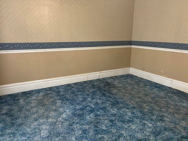 355 W Walnut Street, Elberfeld, IN 47613