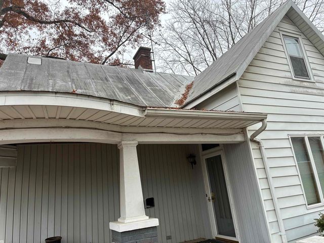 355 W Walnut Street, Elberfeld, IN 47613