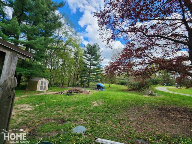 7405 W Lansing Road, Shaftsburg, MI 48872