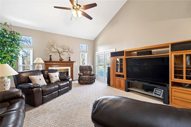 8767 Deer Valley Drive, Dayton, OH 45424