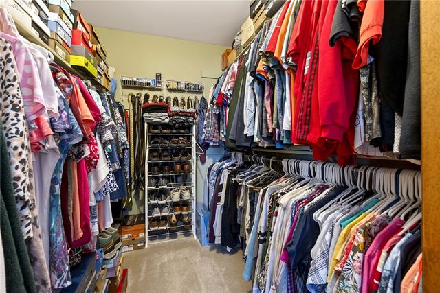 8767 Deer Valley Drive, Dayton, OH 45424