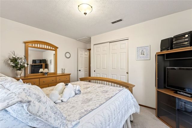 8767 Deer Valley Drive, Dayton, OH 45424