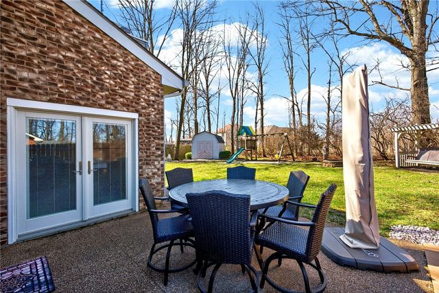 8767 Deer Valley Drive, Dayton, OH 45424