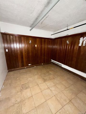 4589 Kings Highway, Brooklyn, NY 11234