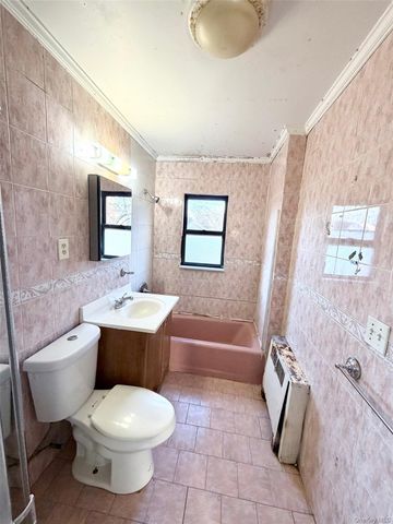 4589 Kings Highway, Brooklyn, NY 11234