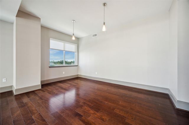 9870 Gaylord Drive 628, Houston, TX 77024