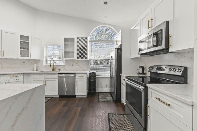 5160 Sabal Gardens Lane 1, Boca Raton, FL 33487