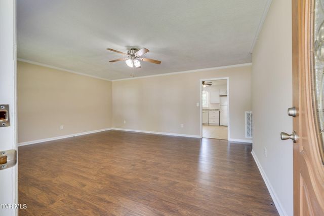 2106 Knob Creek Road, Johnson City, TN 37604