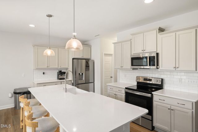 118 W Sand Luggs Court, Angier, NC 27501