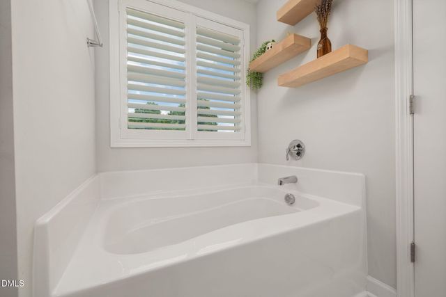 118 W Sand Luggs Court, Angier, NC 27501