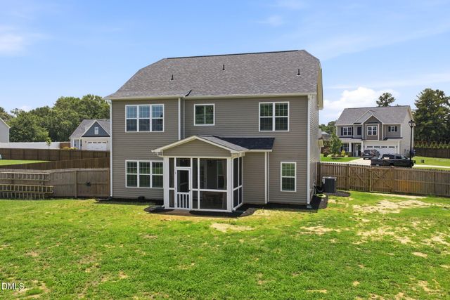 118 W Sand Luggs Court, Angier, NC 27501